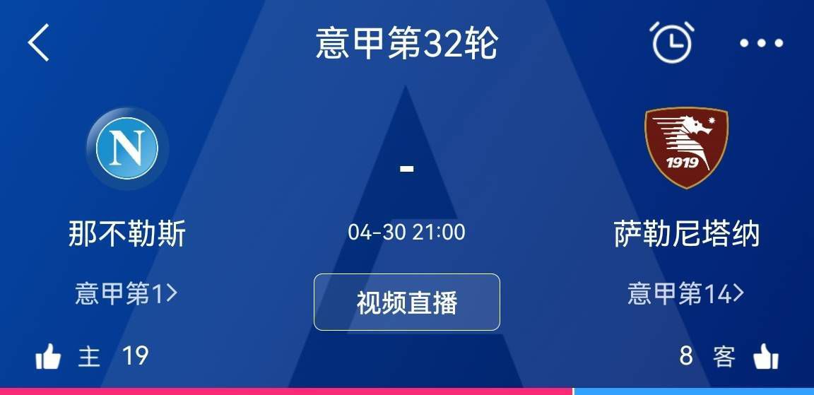 歌手亮月儿，是近年涌现的一名优秀90后青年歌手，其代表作品《徽风皖韵》、《故乡饭店是我家》、《时光的河》、《最好的现在》、《我在机场遇见你》、《共同的荣光》等一经推出便广受赞誉，深得业界专家和广大观众高度认可